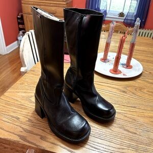 Mustang black knee high boots size leather size 38 7.5 1990s vintage Y2K spain